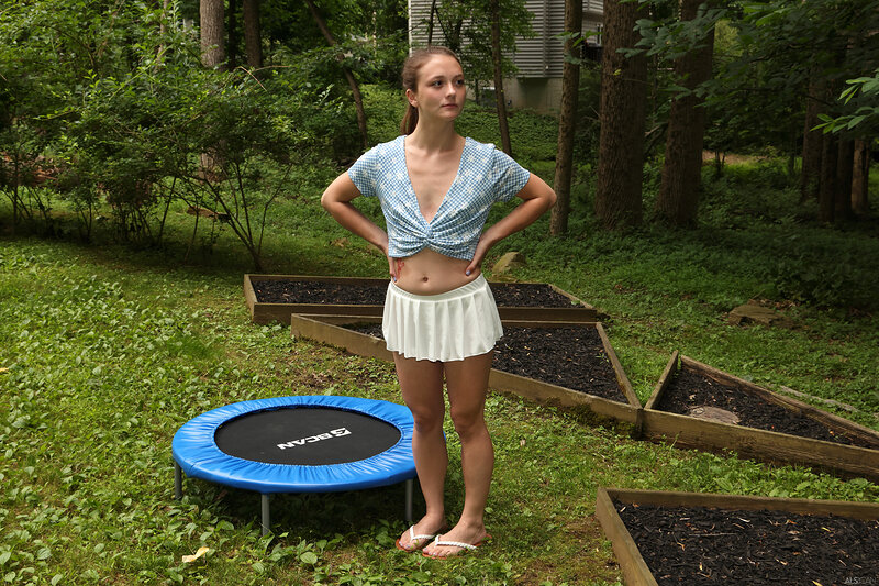 Евгения, 27 лет, 0 размер груди